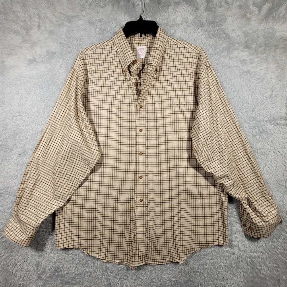 Brooks Brothers 346 Button Down Shirt Mens XL‎ Beige Tattersall Plaid Non-Iron